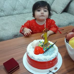 پری کاظمی